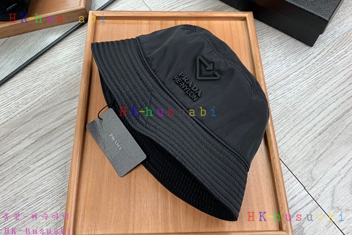 NEW 프라다 모자 신상 P 544707
