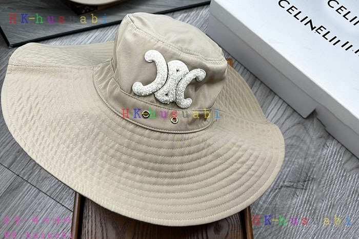 NEW 셀린느 모자 신상 C 6855804