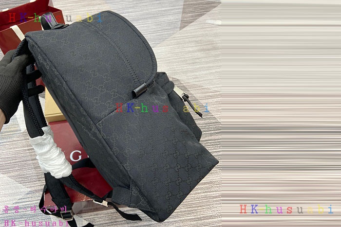 ★미러급★구찌 GG 캔버스 미디엄 백팩  824624