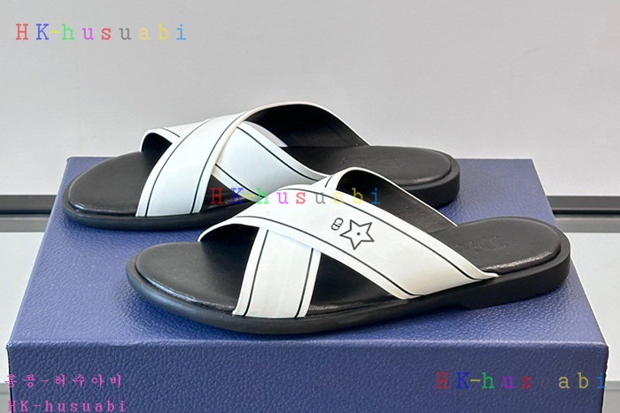 NEW 디올 샌들 신상 DR 1110508