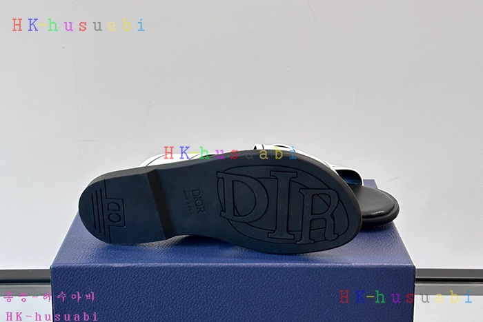 NEW 디올 샌들 신상 DR 1110508