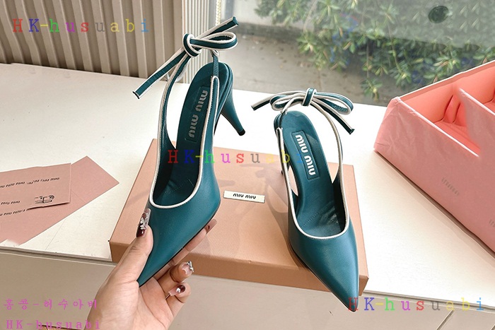 NEW 미우미우 신발 신상 MU 9580010