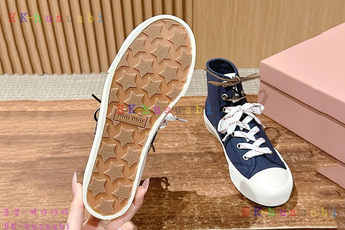 NEW 미우미우 신발 신상 MU 5584019