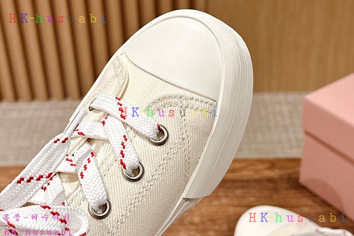 NEW 미우미우 신발 신상 MU 5584020
