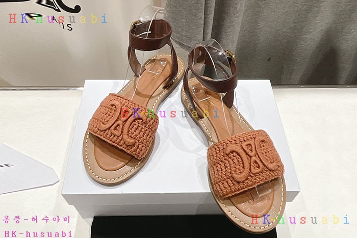 NEW 셀린느 샌들 신상 C 6117402
