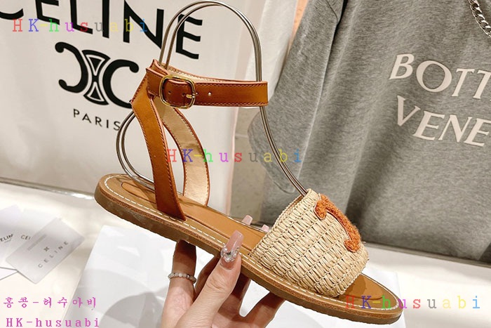 NEW 셀린느 샌들 신상 C 6117417