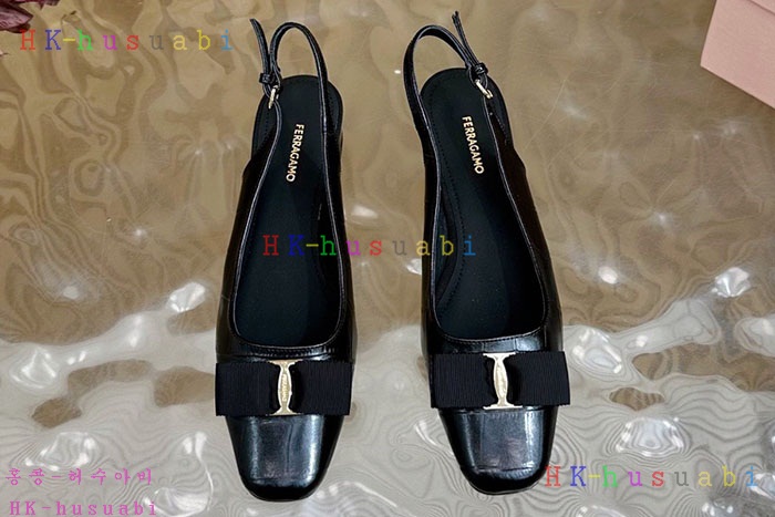 NEW 페라가모 신발 신상 F 558008
