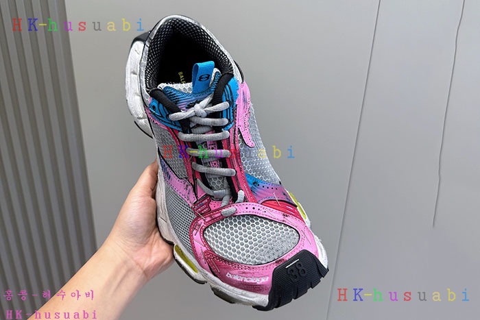 NEW 발렌시아가 스니커즈 신상 B 5586602