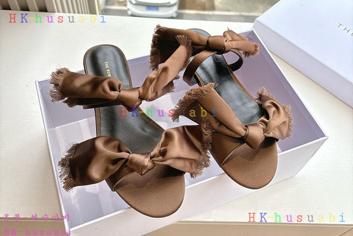 NEW  더 로우 신발 신상 L 55890442
