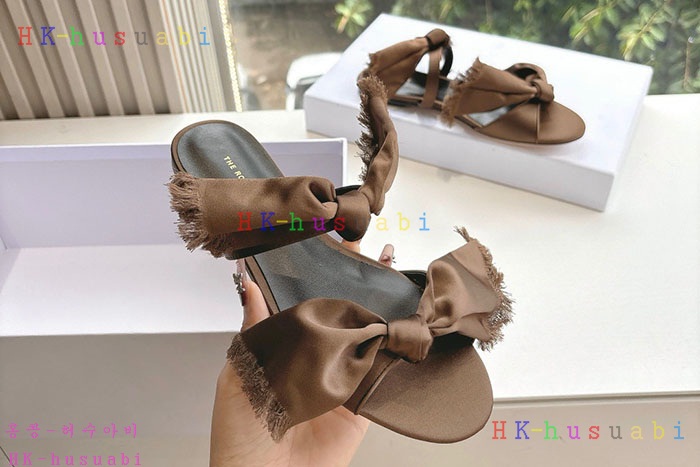 NEW  더 로우 신발 신상 L 55890442