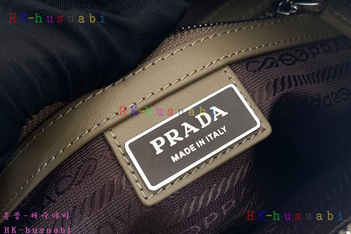 ★미러급★프라다 가죽 백팩  2VZ092