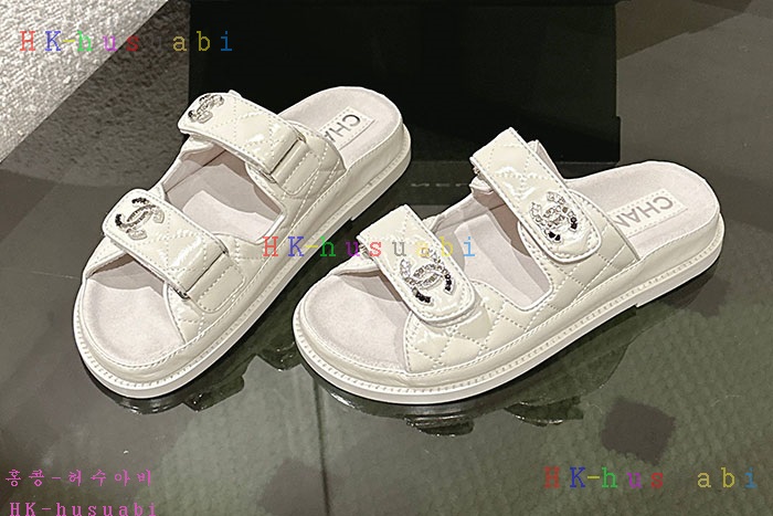 NEW 샤넬 샌들 신상 C 589908