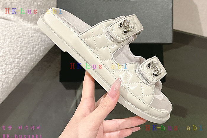 NEW 샤넬 샌들 신상 C 589908