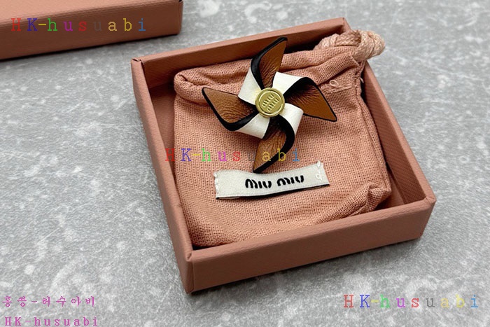 �ڹ̷��ޡڹ̿�̿� ���� ���� ���ġ 5IS114