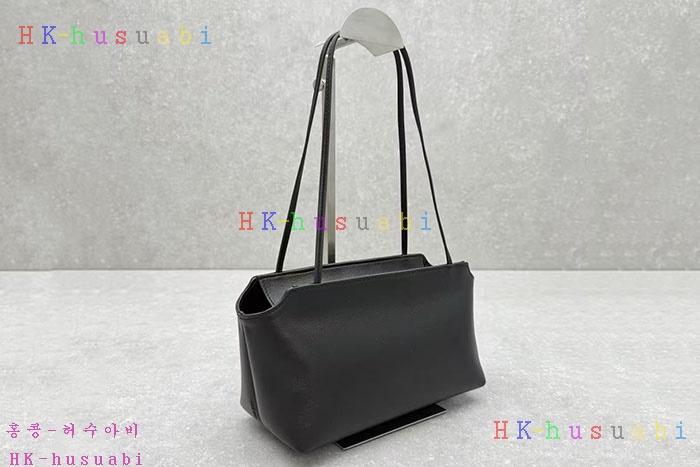 �ڹ̷��ޡڴ� �ο� Terrasse ���� ���� �� W2033